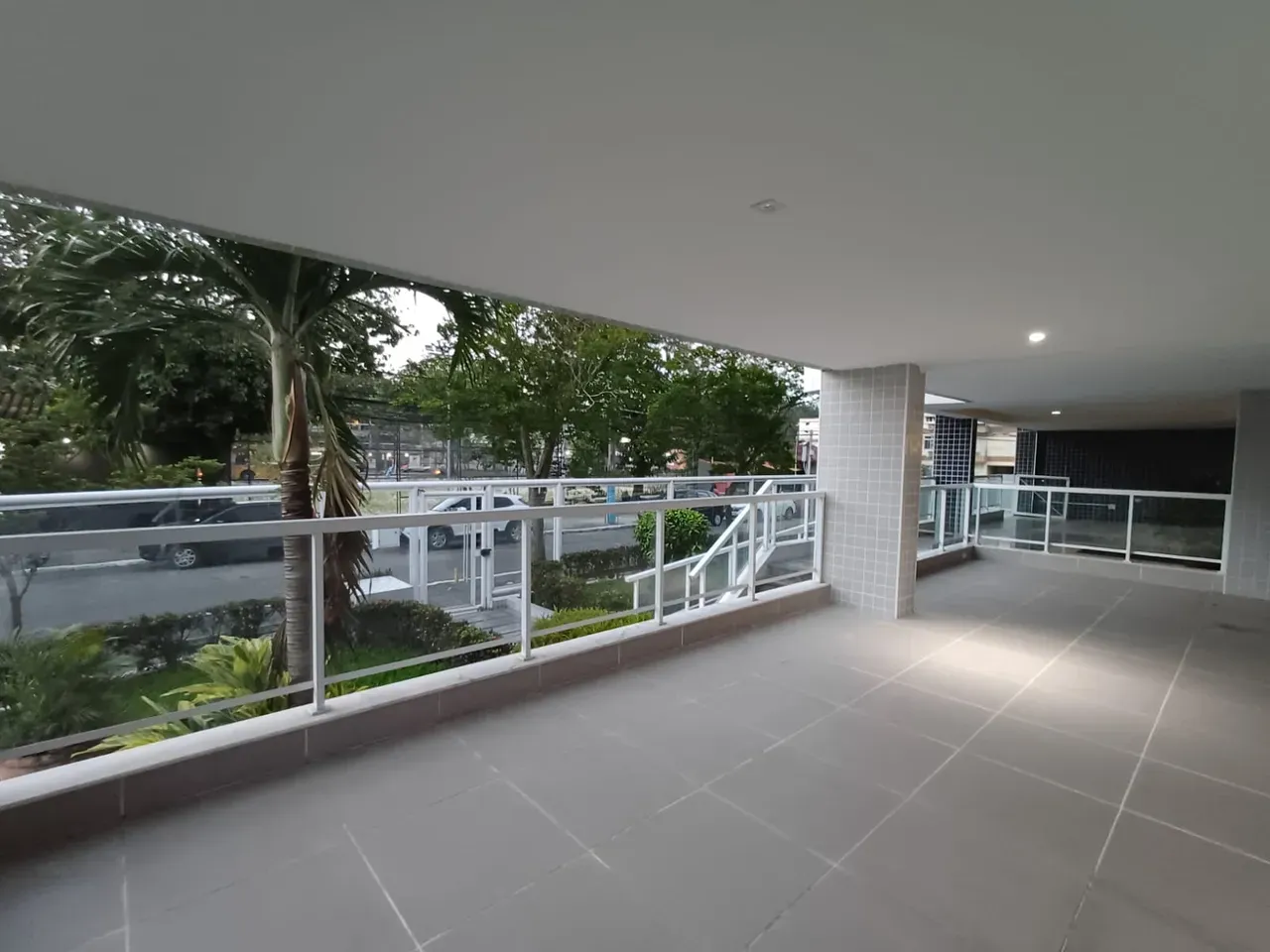 2-bedroom apartment, 1 with its own bathroom, 98 m² — photo 22