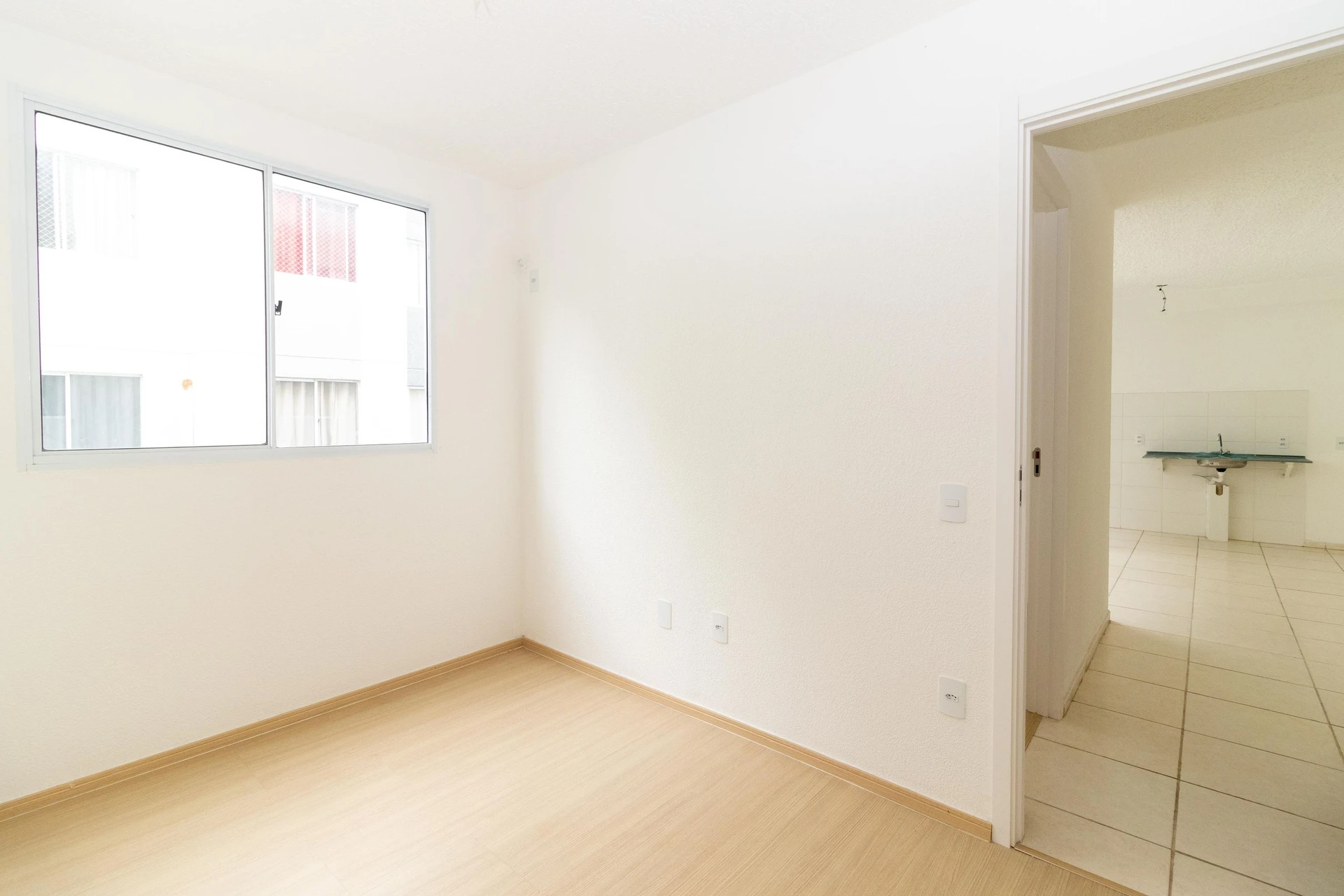 Apartamento com 2 quartos e piscina no condomínio — photo 3