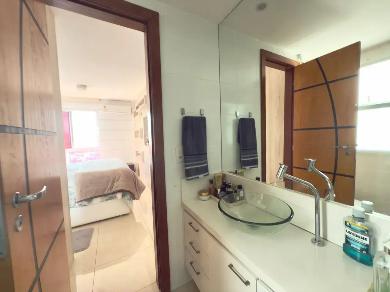 Apartamento duplex mobiliado com 4 quartos e 4 banheiros — photo 3