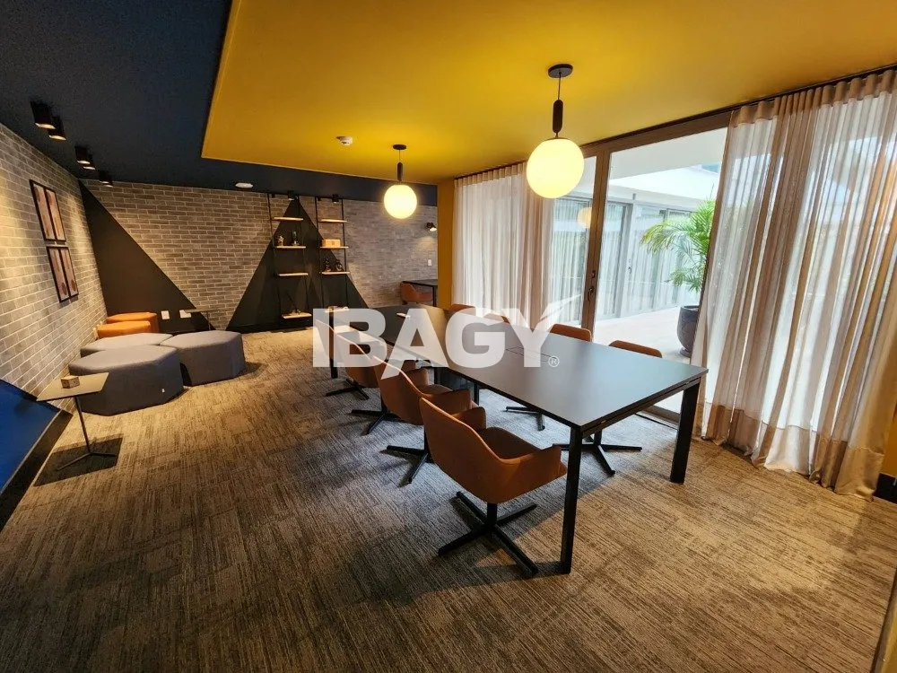 Furnished apartment, 116 m², with a grill on the balcony — photo 33