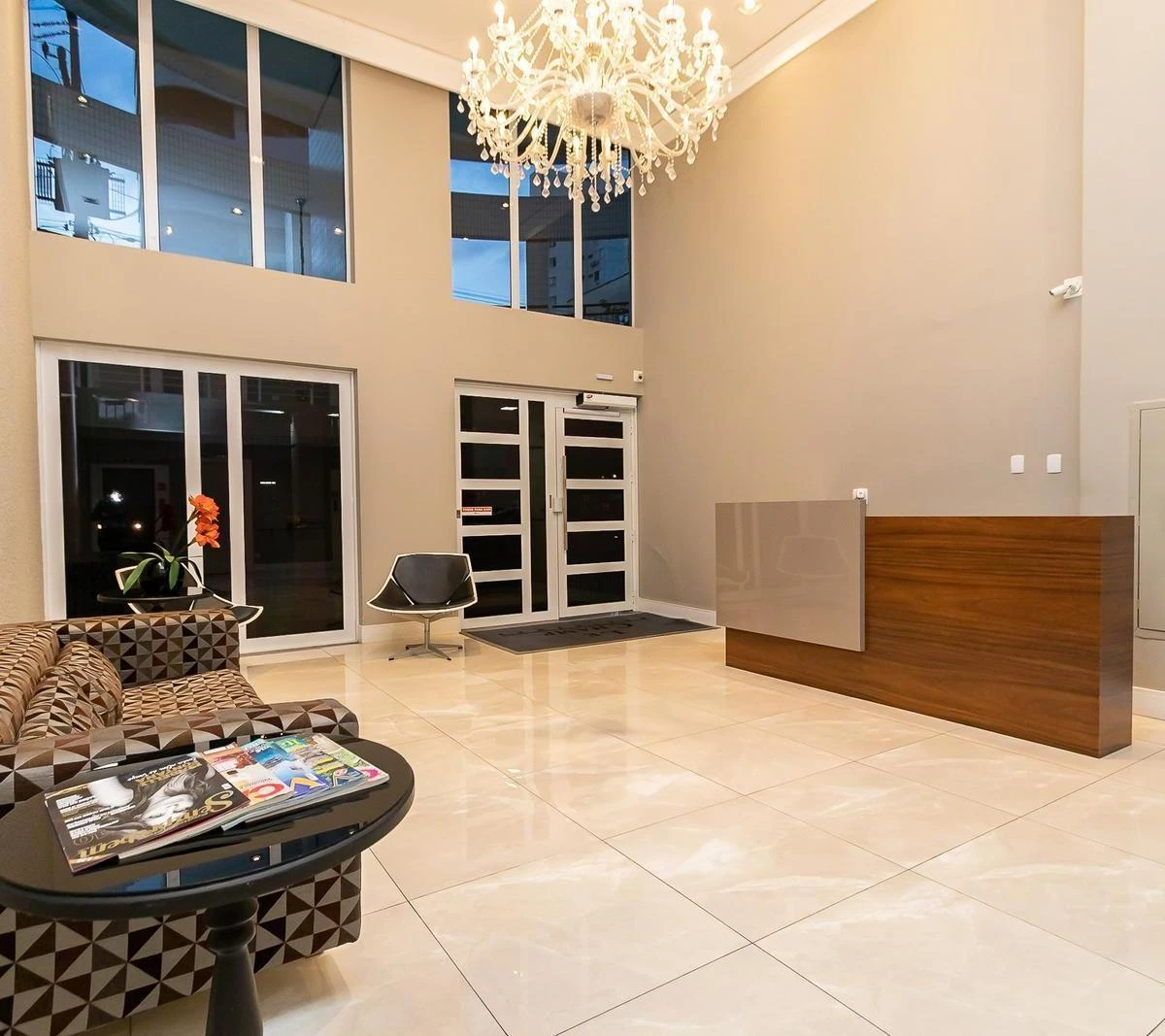 Furnished one-bedroom, 70 m² apartment in Curitiba — photo 38
