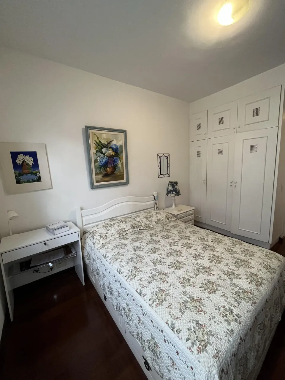 Furnished apartment with 2 bedrooms and 2 bathrooms — photo 10