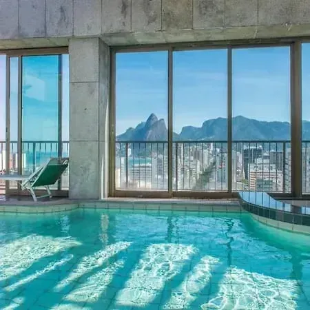 Furnished apartment with 2 bedrooms and floor to ceiling windows — photo 8
