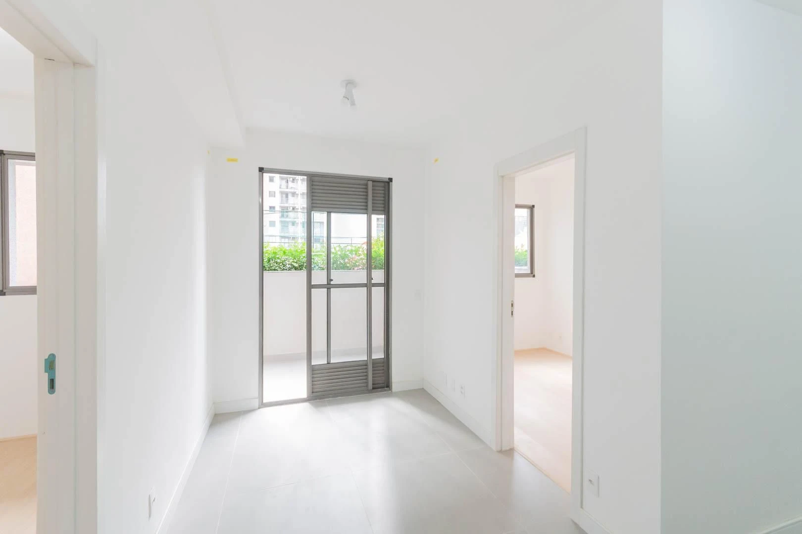 Apartamento para aluguel com 2 quartos e varanda — photo 33
