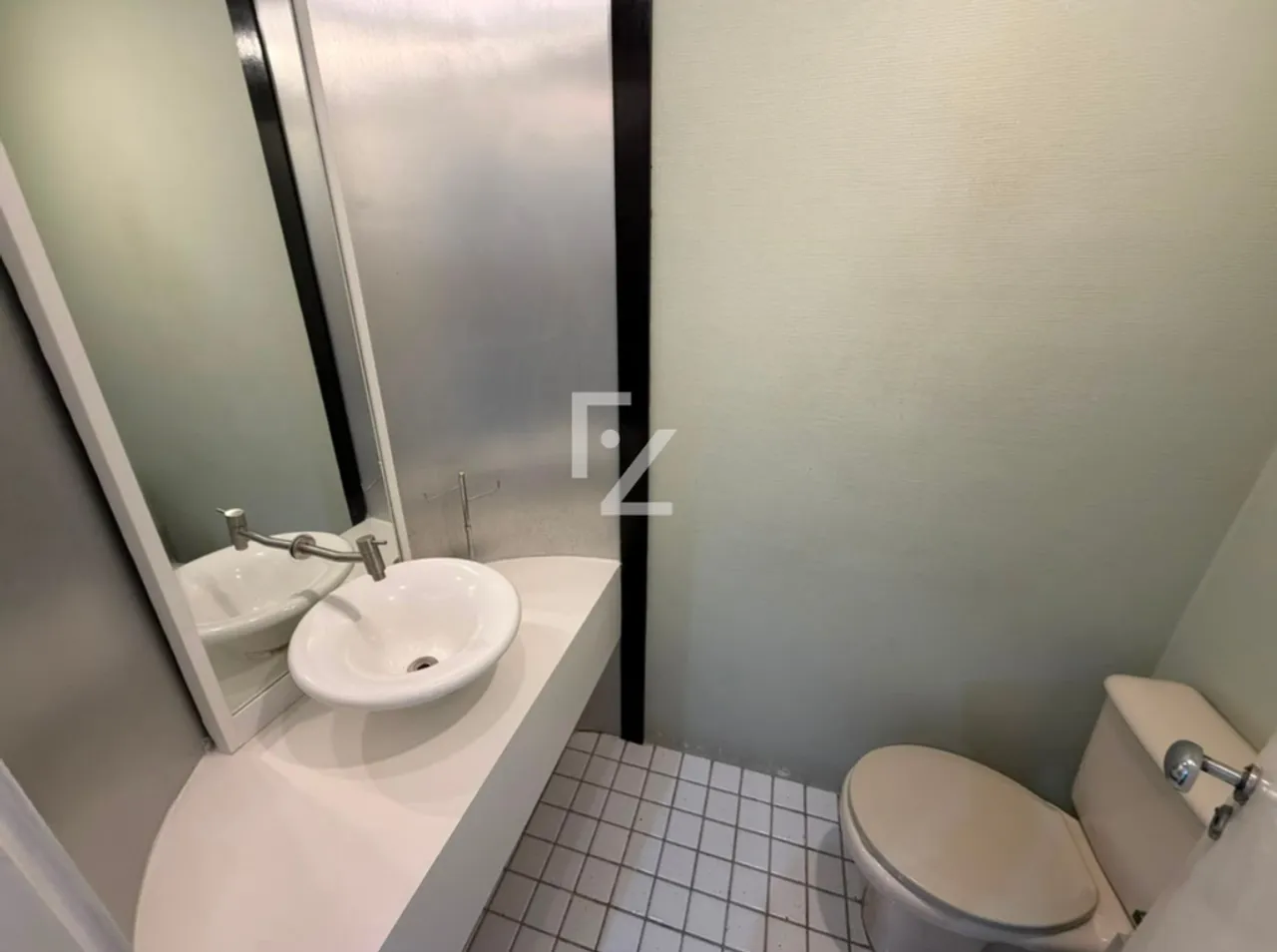 Apartment with 4 bedrooms and 5 bathrooms on the 20th floor — photo 16