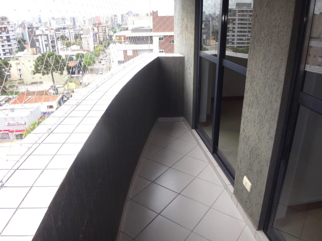 One-bedroom, 58 m² apartment in Curitiba — photo 12