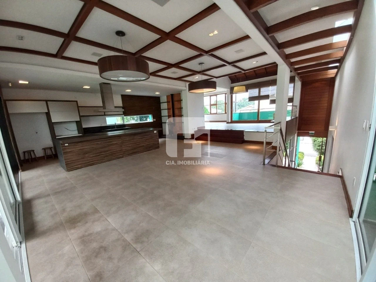 Private BBQ in a 5-bedroom house, 590 m²
