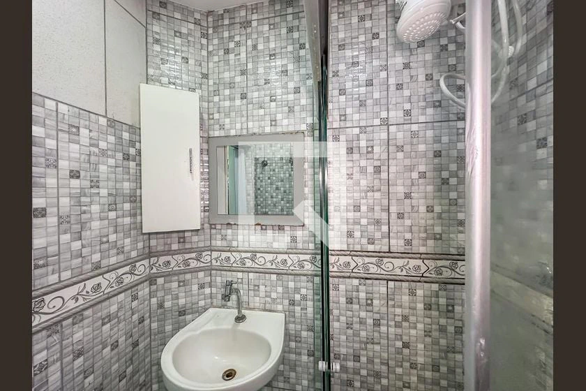 28 m² studio with 1 bedroom and 1 bathroom — photo 18