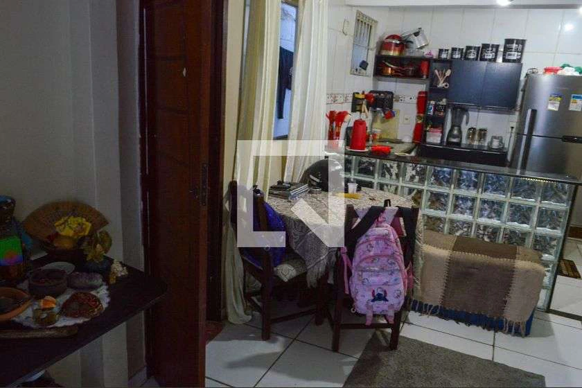 Casa mobiliada com 2 quartos e cozinha a gás — photo 6