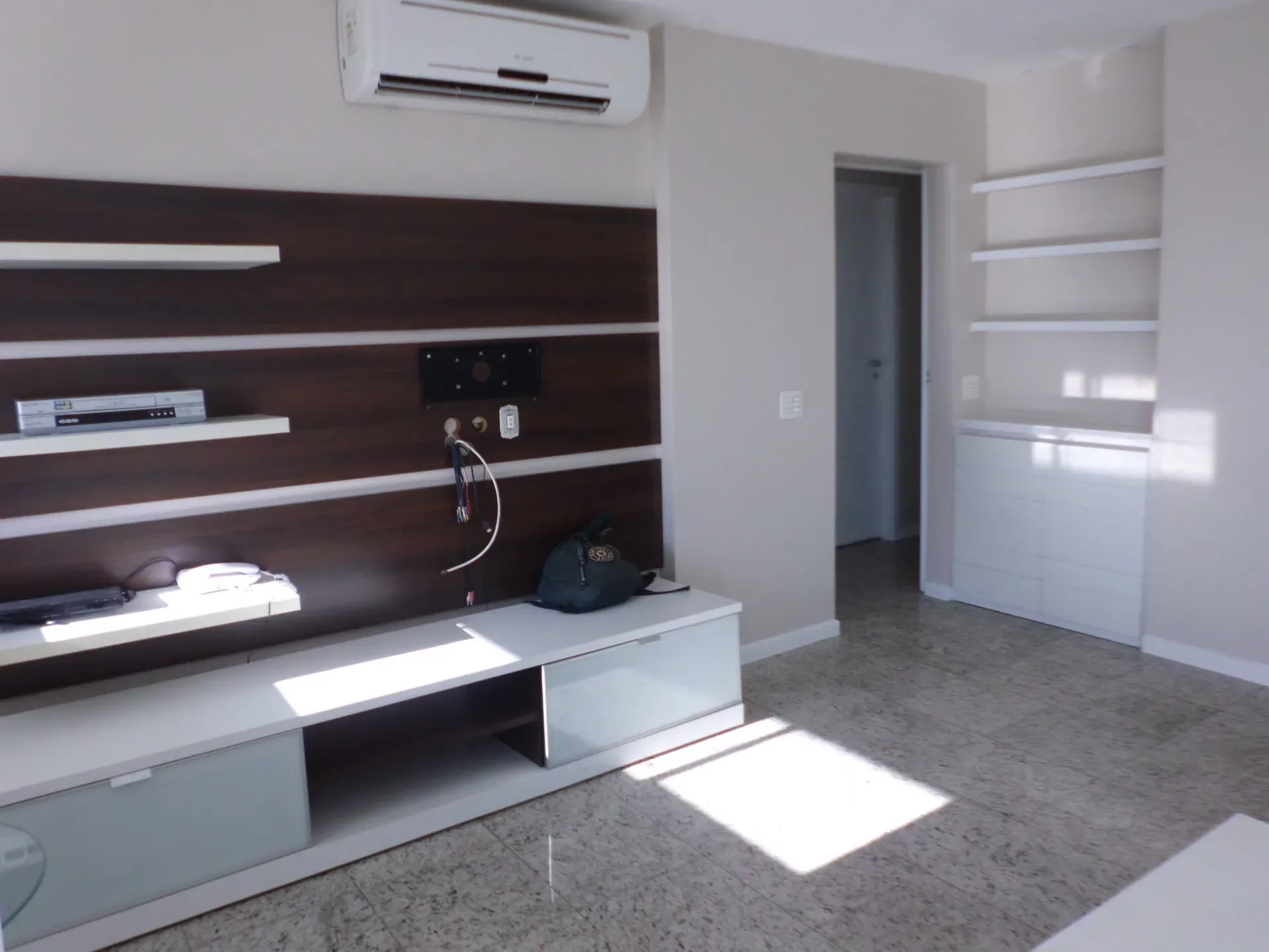 Water view in a 4-bedroom apartment, 142 m² — photo 17