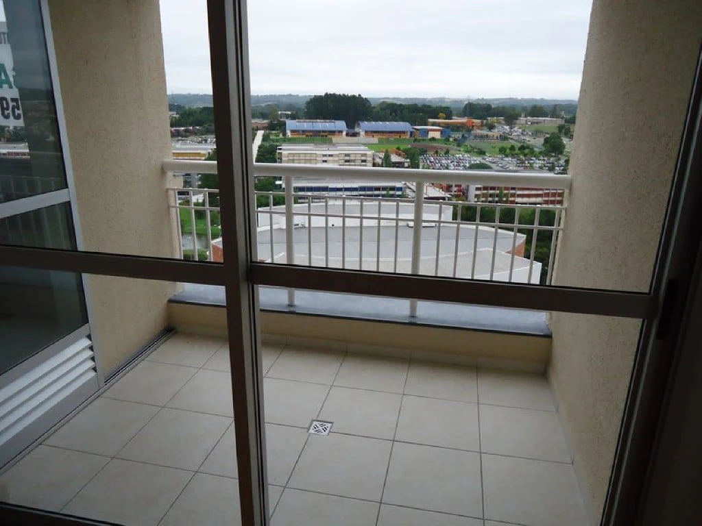 3-bedroom apartment, 1 with its own bathroom, 126 m² — photo 3