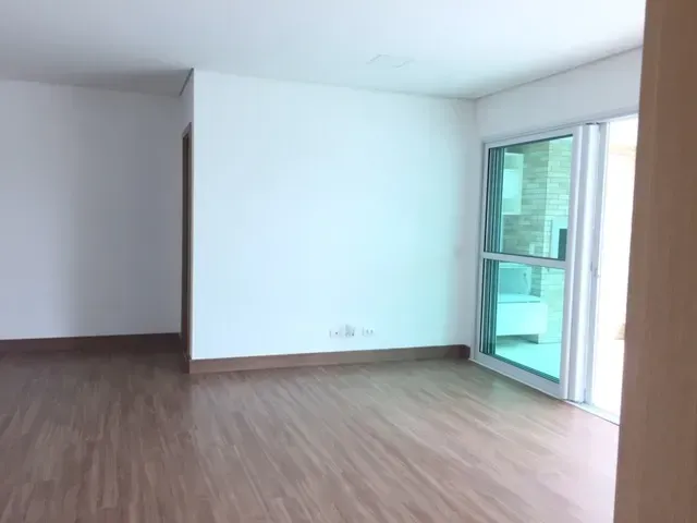 Furnished 3-bedroom apartment with 2 bathrooms — photo 6