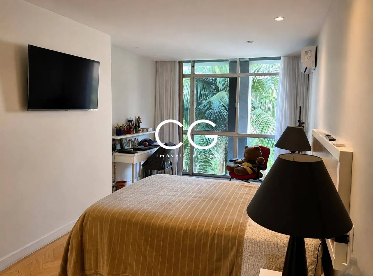 Furnished apartment with 3 bedrooms and 440 m² — photo 9