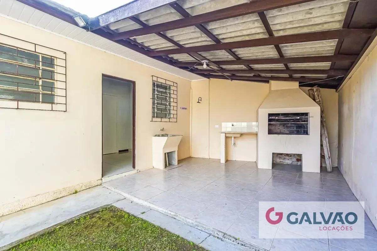House with a separate kitchen and 5 bedrooms, 224 m² — photo 28