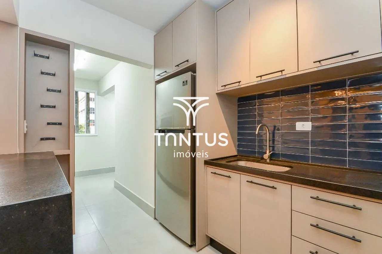 2-bedroom apartment with a home office in Curitiba — photo 21