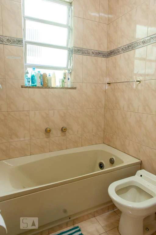 Квартира з балконом, 2 спальні та 75 м² — photo 9