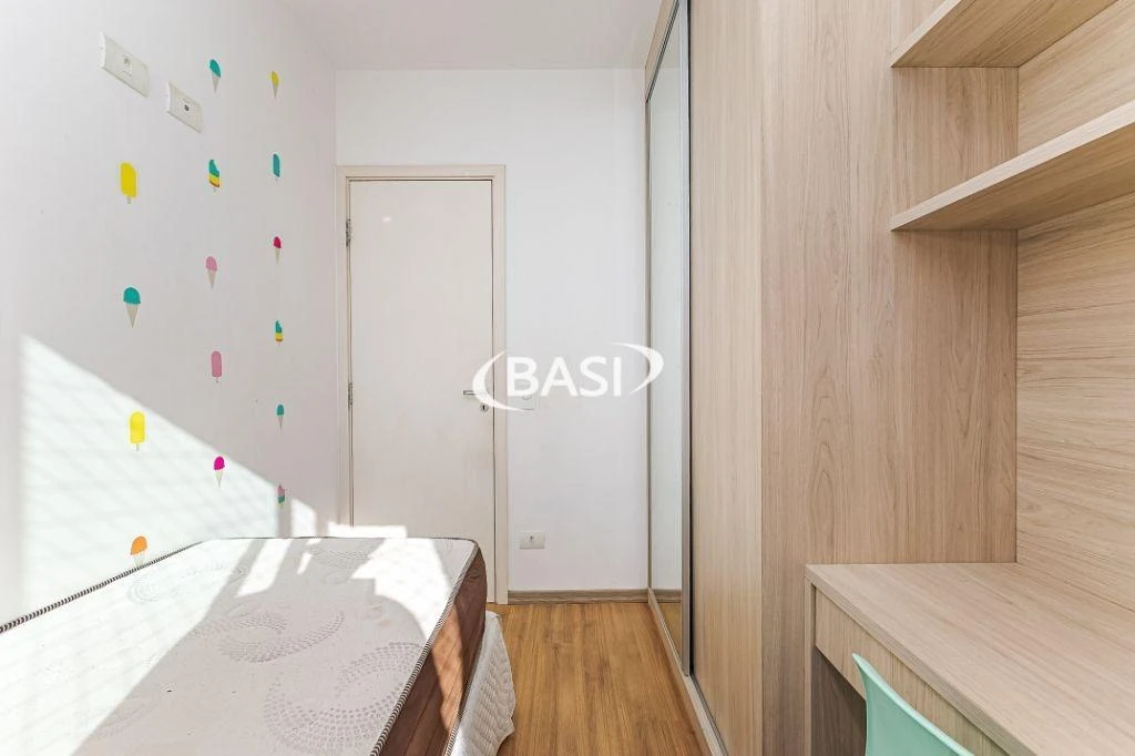 70 m² apartment with a home office and a washing machine — photo 18