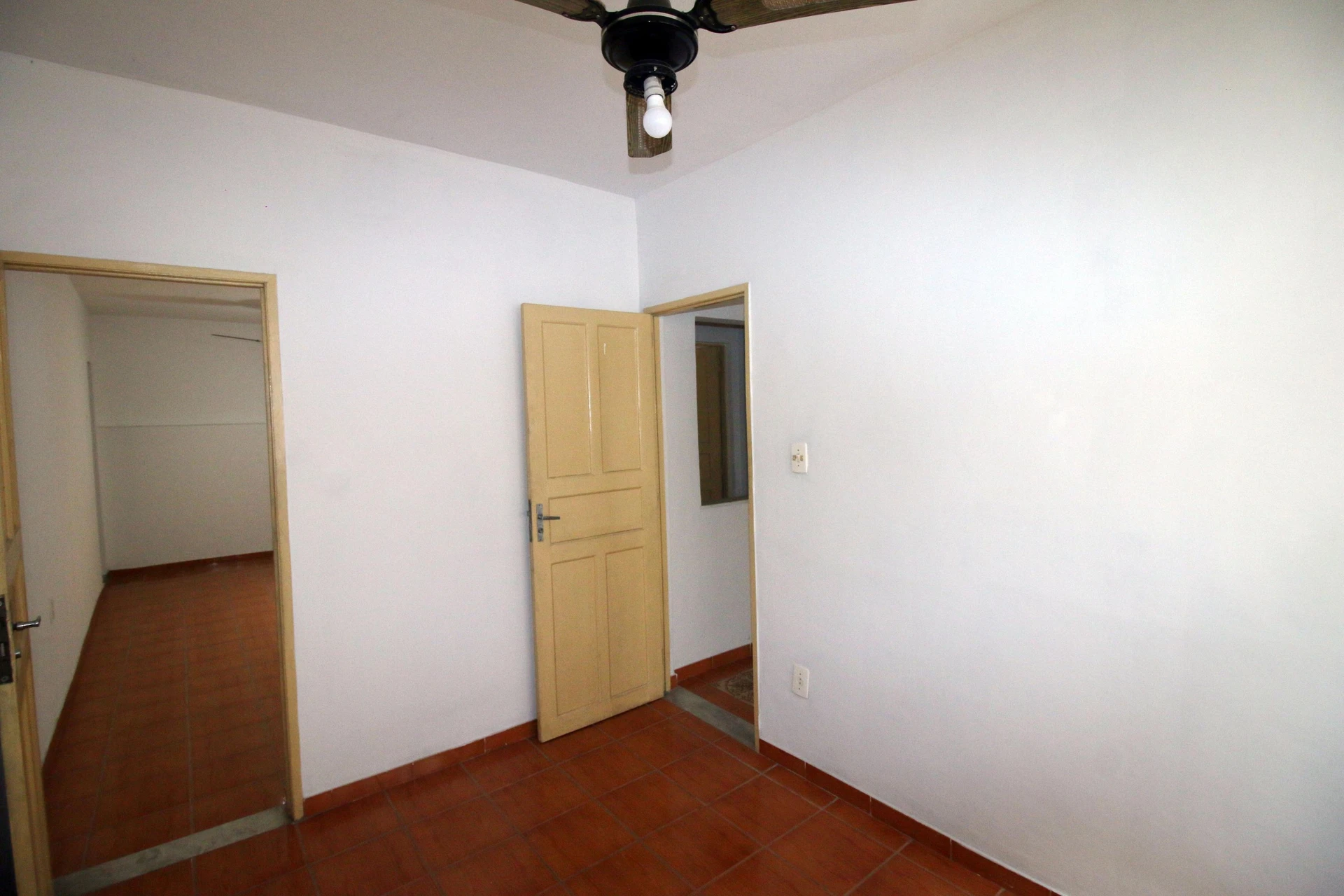 Rental house with 3 en-suite bedrooms and 4 bathrooms — photo 18