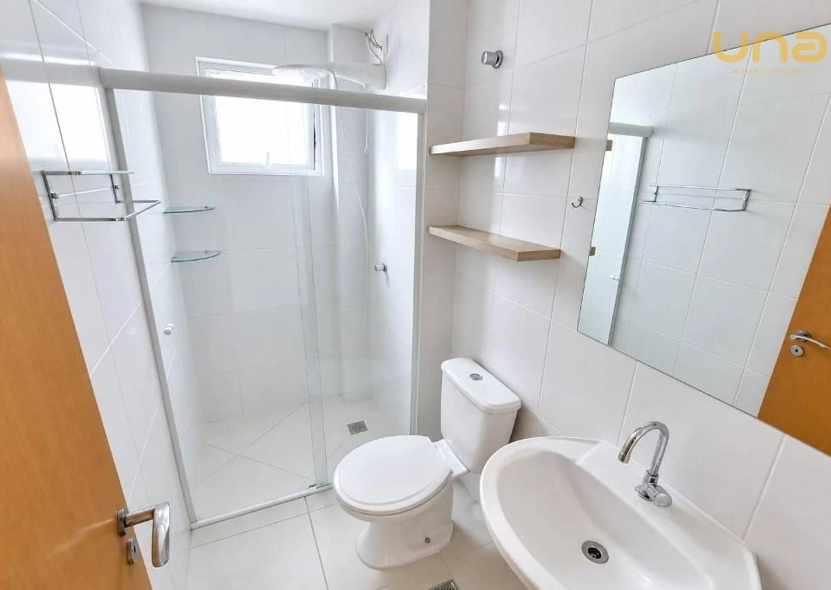 Apartment, 32 m², with wood or laminate floors — photo 3