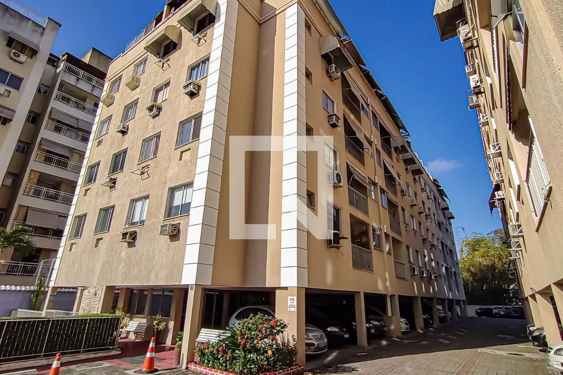 Apartamento mobiliado com 3 quartos e varanda — photo 51