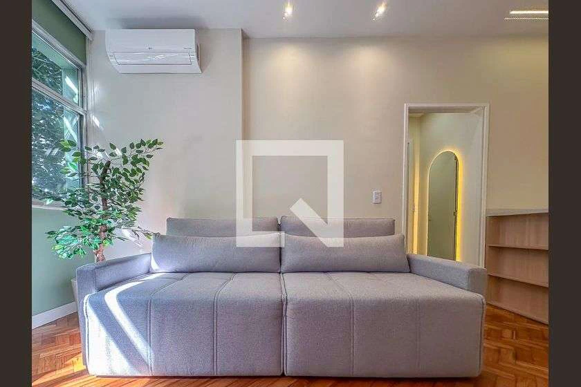 1 quarto e janelas do piso ao teto: apartamento de 40 m² — photo 8