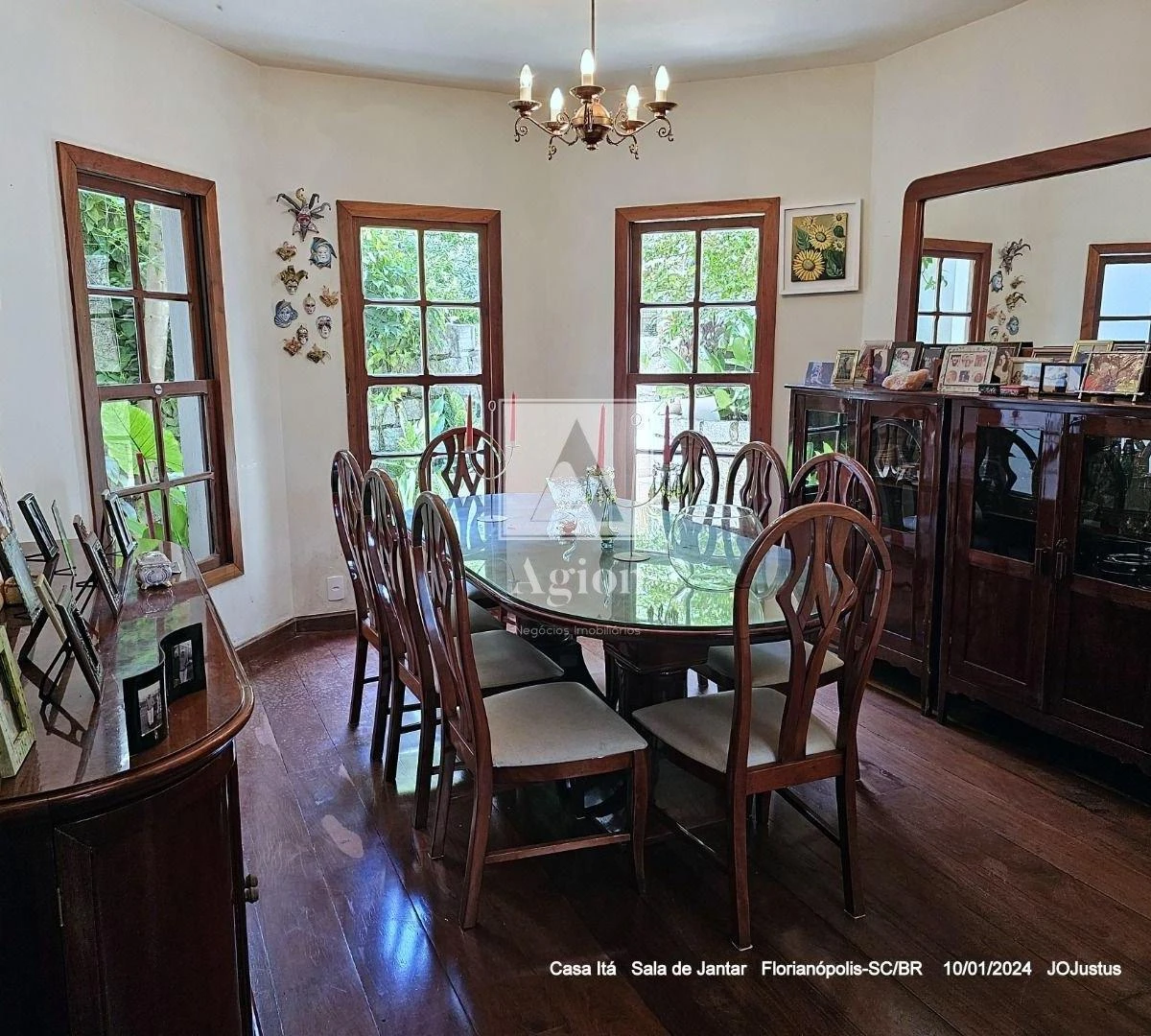 Vista al agua y 3 dormitorios: casa de 405 m² — photo 17