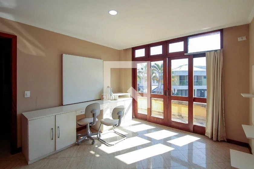 Furnished house with 7 bedrooms and 5 en-suites, 600 m² — photo 35