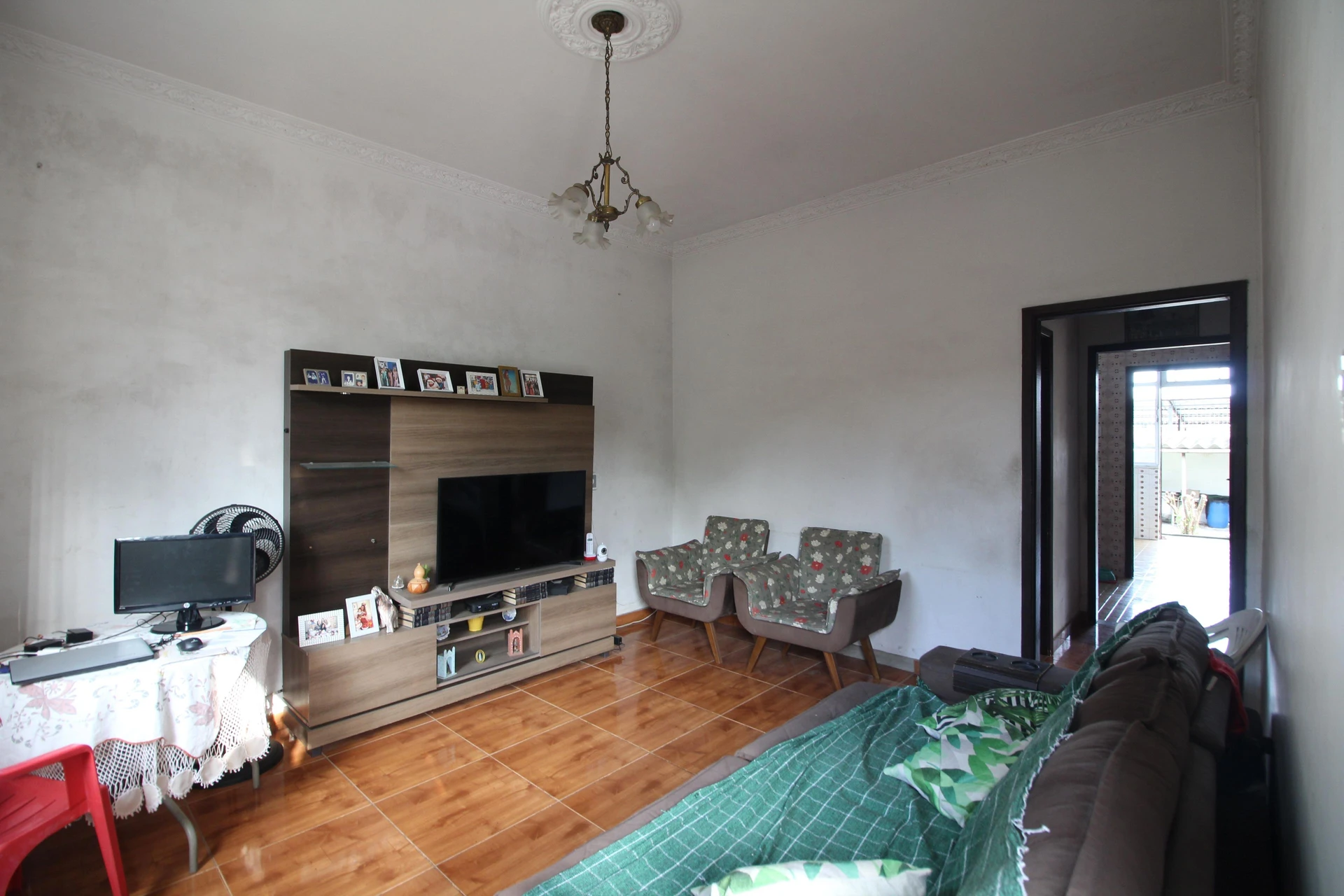 Furnished house with a private garden and 3 bedrooms