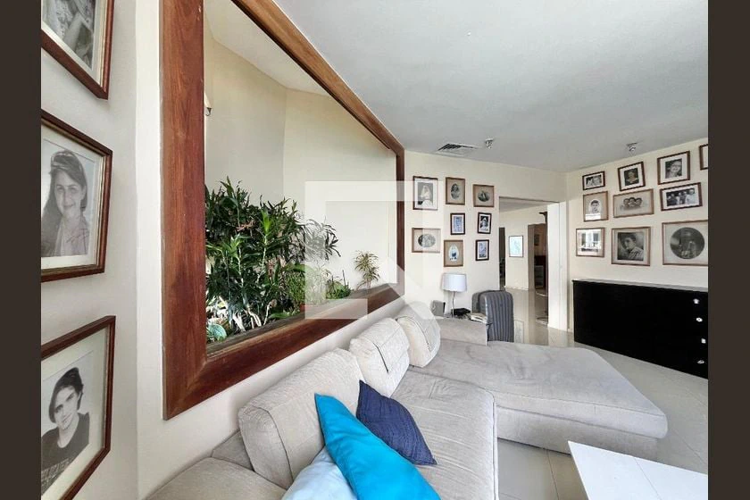 Apartment, 450 m², with a glass-enclosed balcony — photo 22