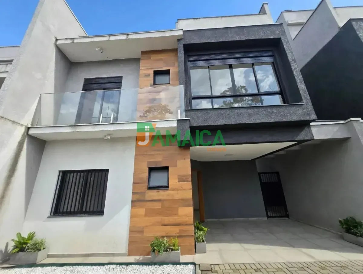 3-bedroom house with a grill on the balcony — photo 3