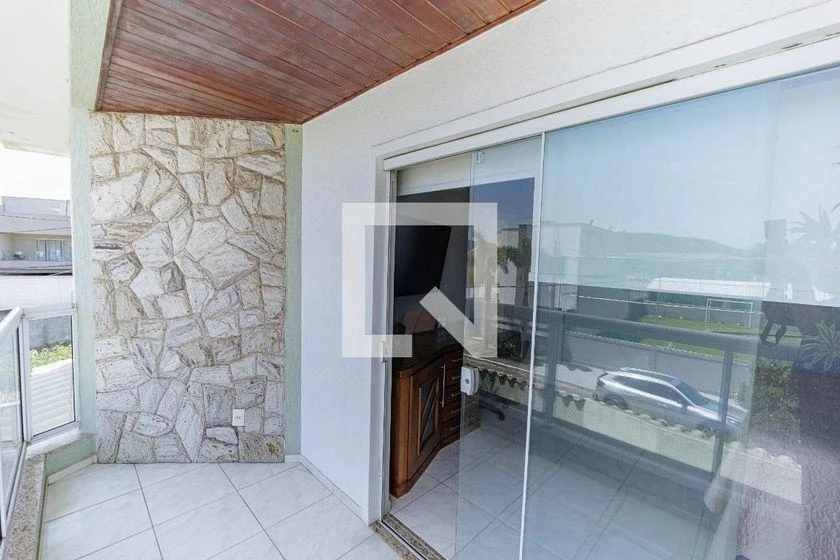 Casa mobiliada, 406 m², com banheira — photo 21