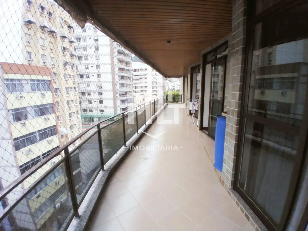 Apartamento com 4 quartos, varanda e ar-condicionado — photo 6