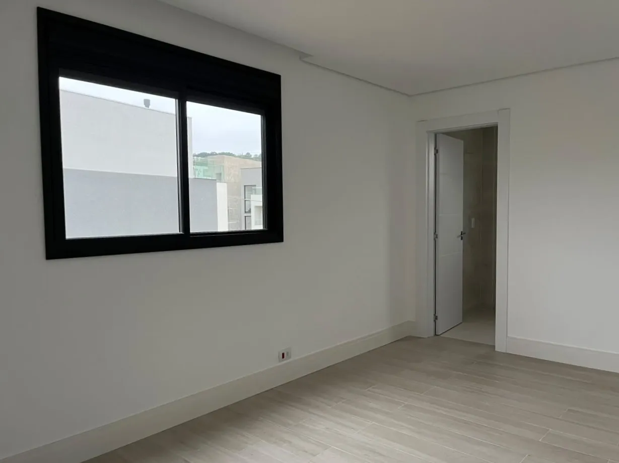 3-bedroom apartment in a building with a sauna — photo 5