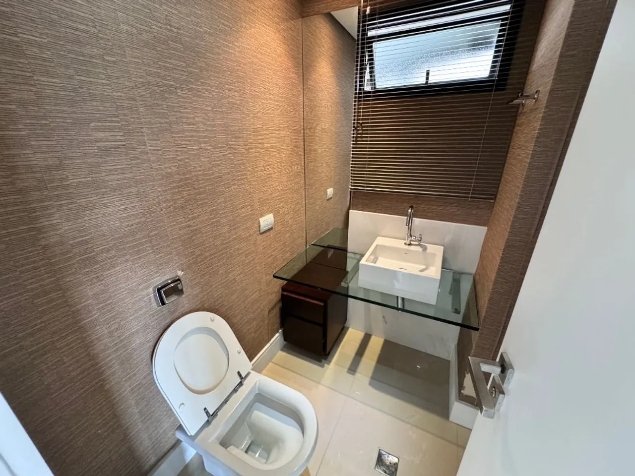 Квартира з 4 спальнями, 194 м² і 5 ванних — photo 2