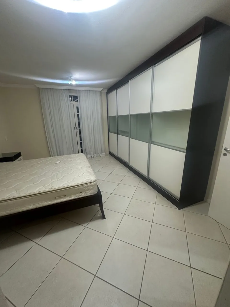 Ванна и 2 спальни: дом 180 м² — photo 4