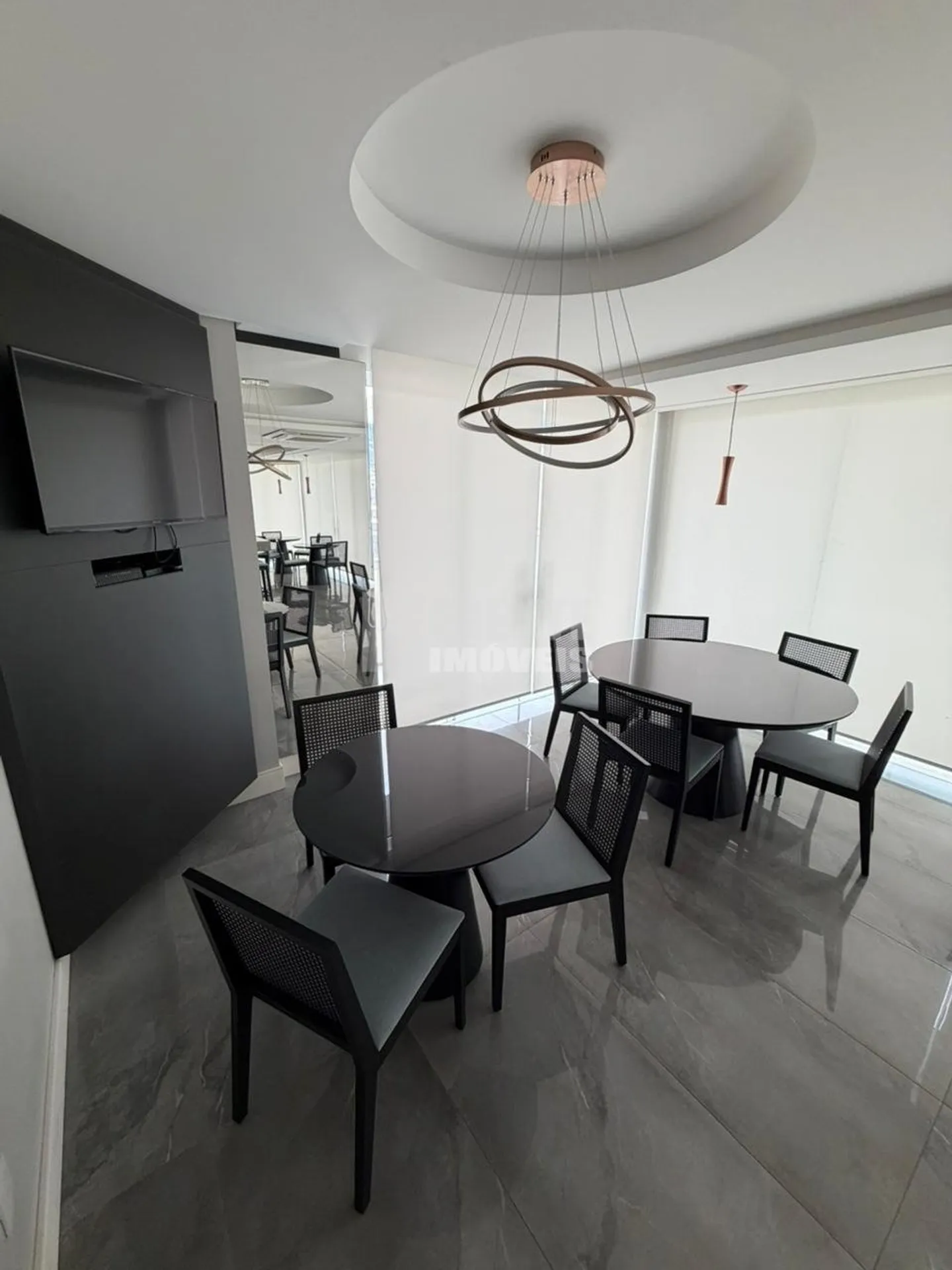 Apartamento tipo garden amueblado con 2 dormitorios y jardín — photo 32