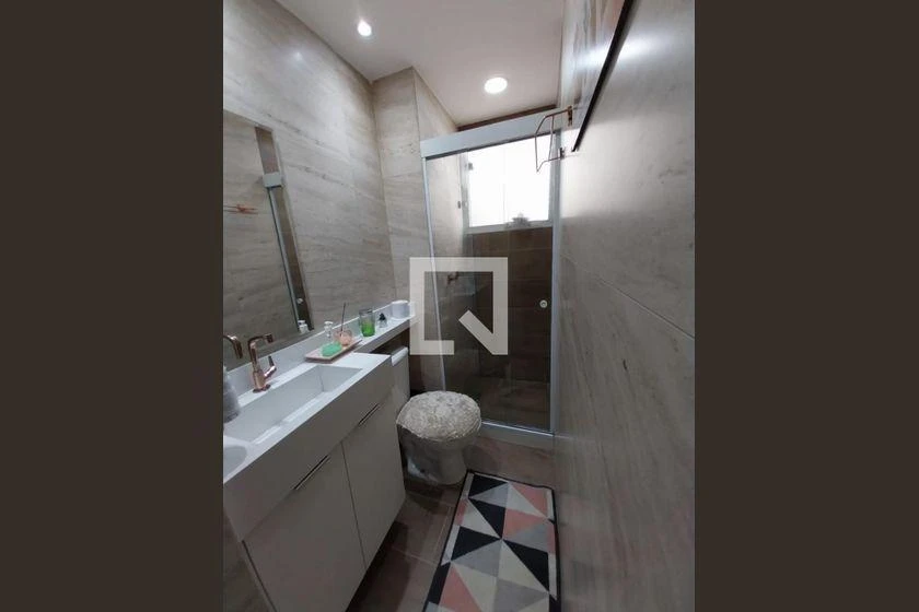 Furnished 2-bedroom apartment with a separate kitchen — photo 11