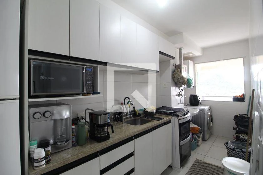 З меблями 3-кімнатна квартира із санвузлом, 82 м² — photo 19