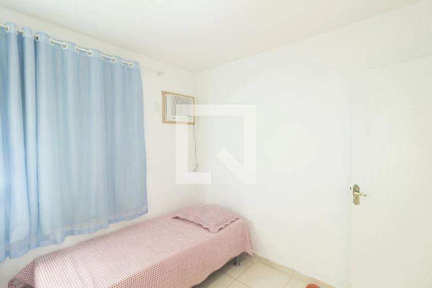 200 m² rental house with 3 bedrooms and a balcony — photo 18