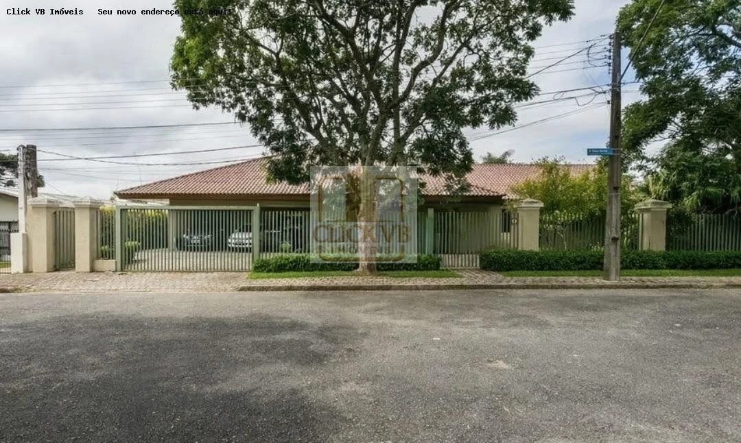 4-bedroom house with floor-to-ceiling windows in Curitiba — photo 21