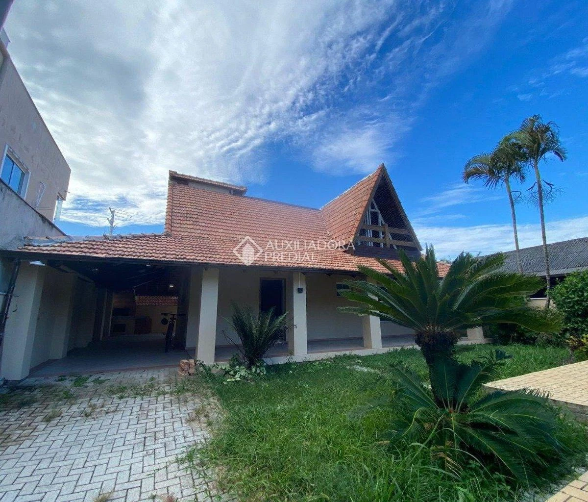 Casa de 4 dormitorios con balcón gourmet en Florianópolis — photo 7