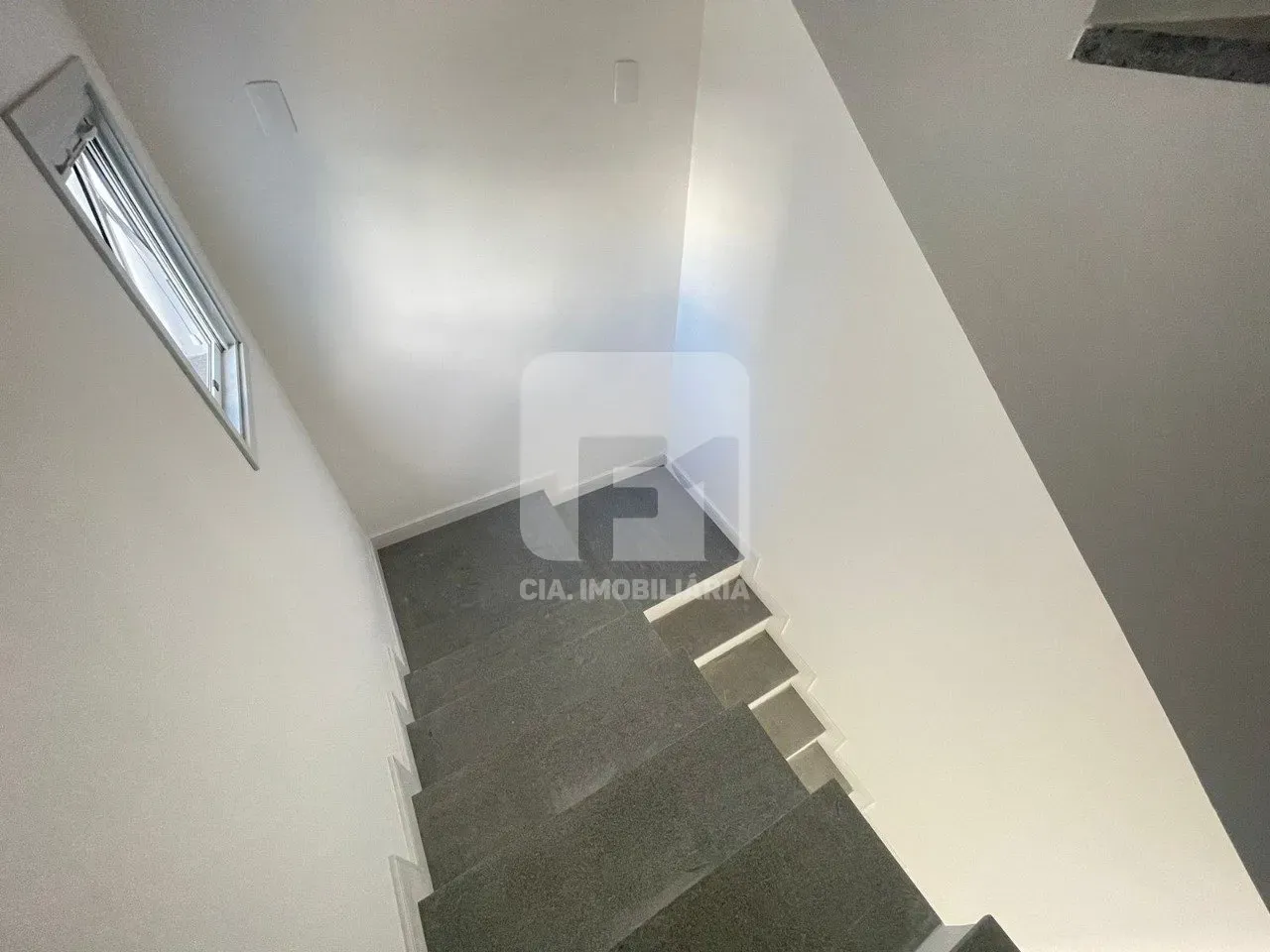 Дом 184 м² с 4 спальнями-сьютами и террасой — photo 22
