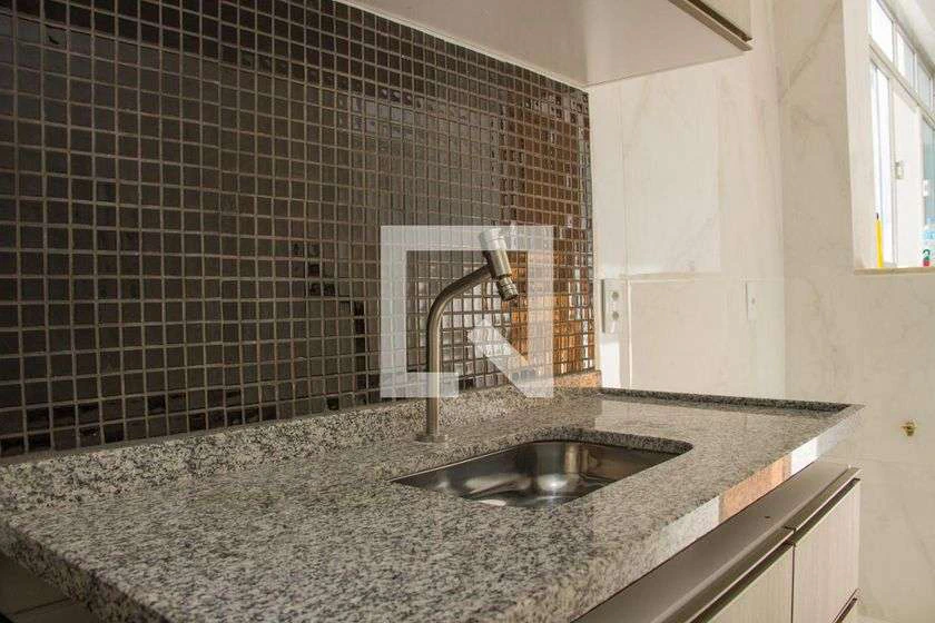 90 m² apartment with 2 bedrooms and a balcony — photo 29