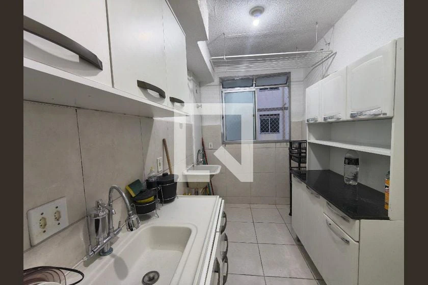 Apartamento amueblado de 2 dormitorios con cocina a gas — photo 14