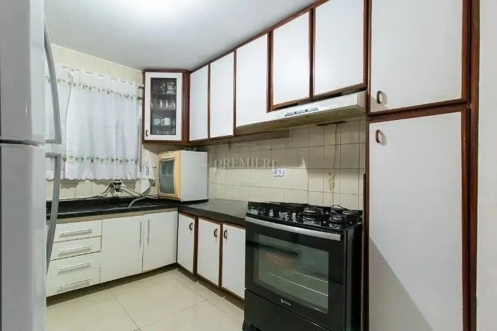 4-bedroom house with shared BBQ area — photo 11
