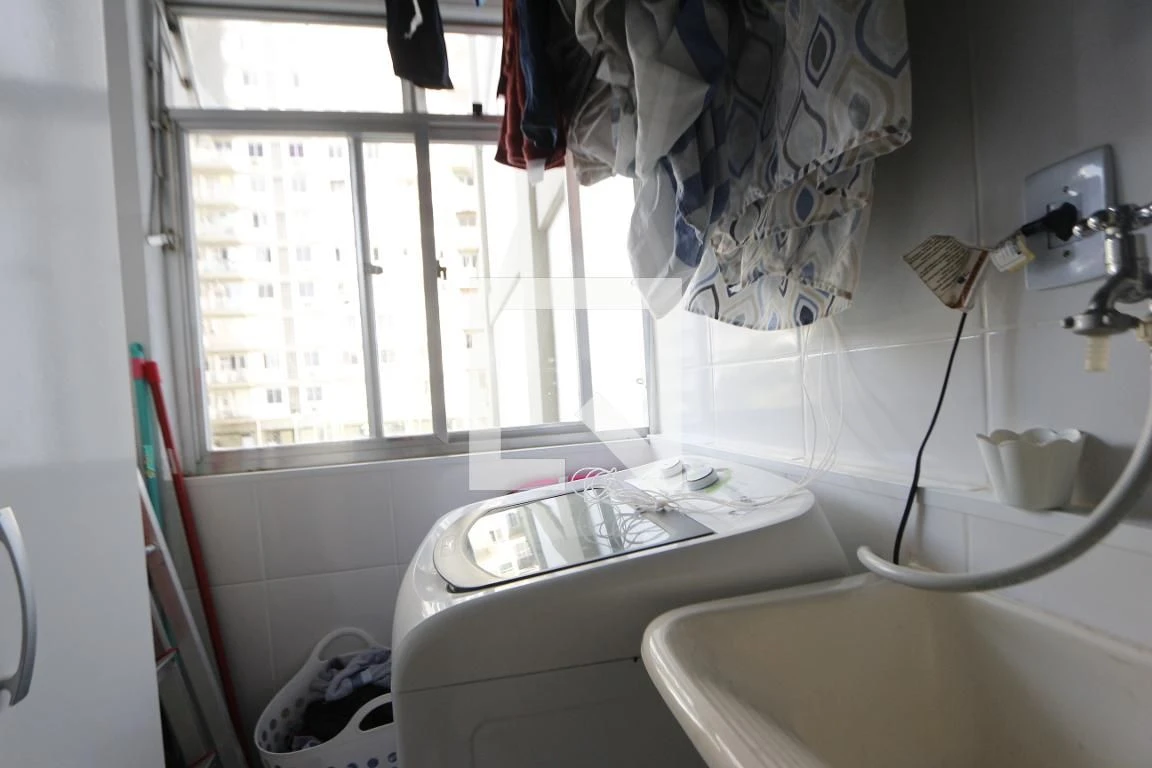 Apartamento mobiliado de 2 quartos em condomínio com piscina — photo 21