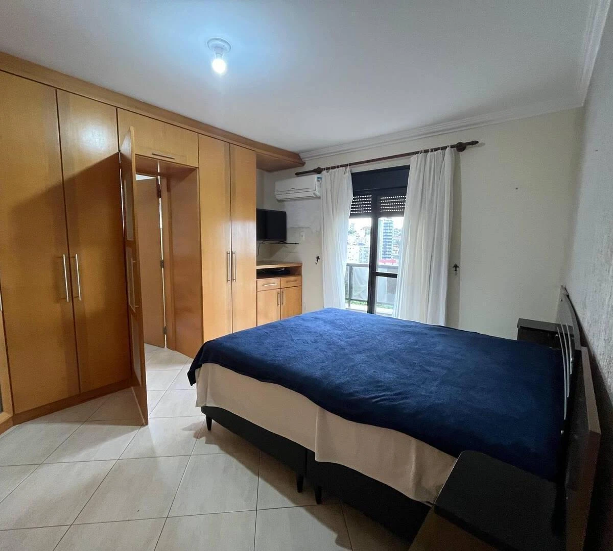 Water view in a 4-bedroom apartment, 138 m² — photo 18