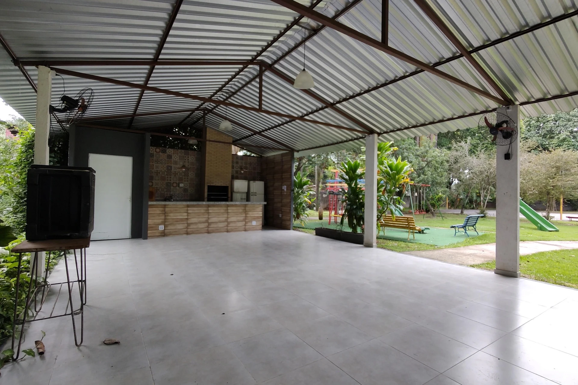 Furnished house with 4 bedrooms and a built-in balcony grill — photo 109