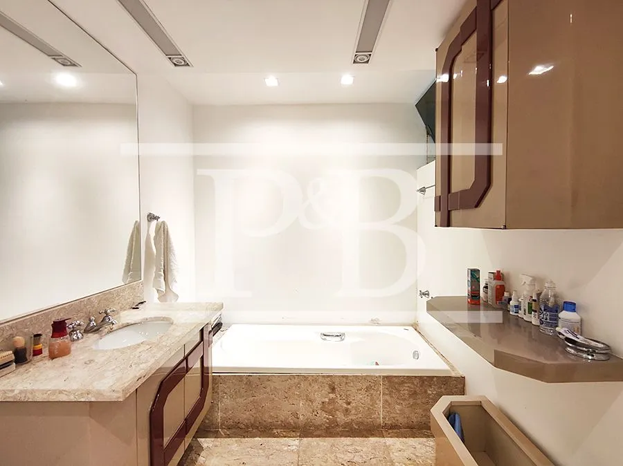 4-bedroom apartment with 283 m² and 2 parking spaces — photo 8