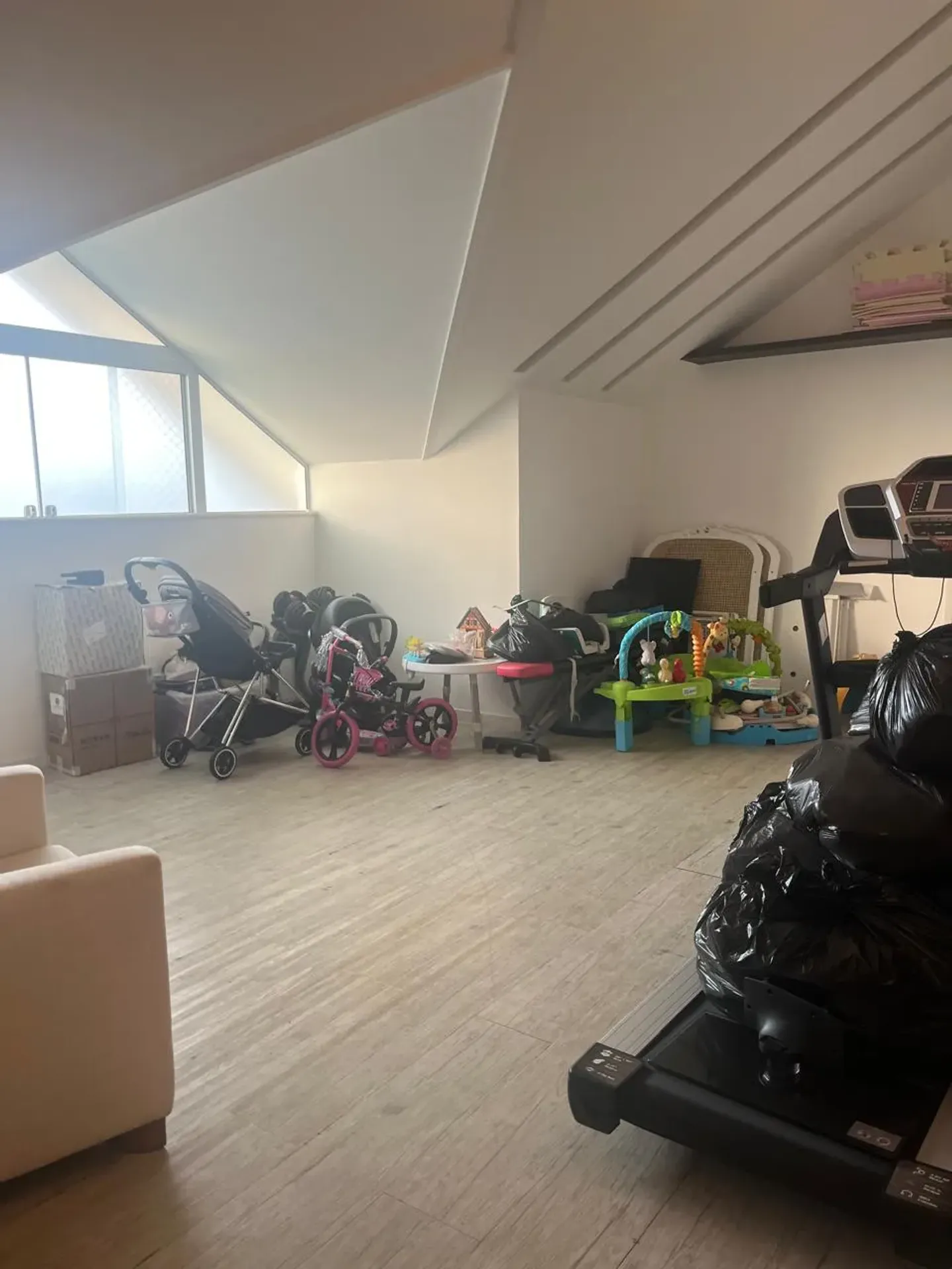 Furnished house with 5 en-suite bedrooms and 630 m² — photo 52